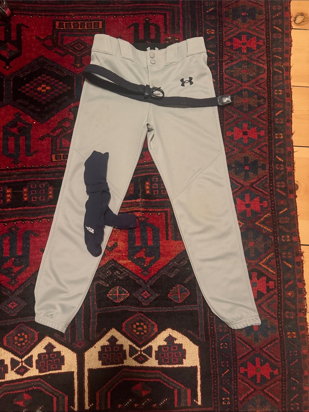 Under Armour Light Gray Baseball Pants with socks/belt youth medium